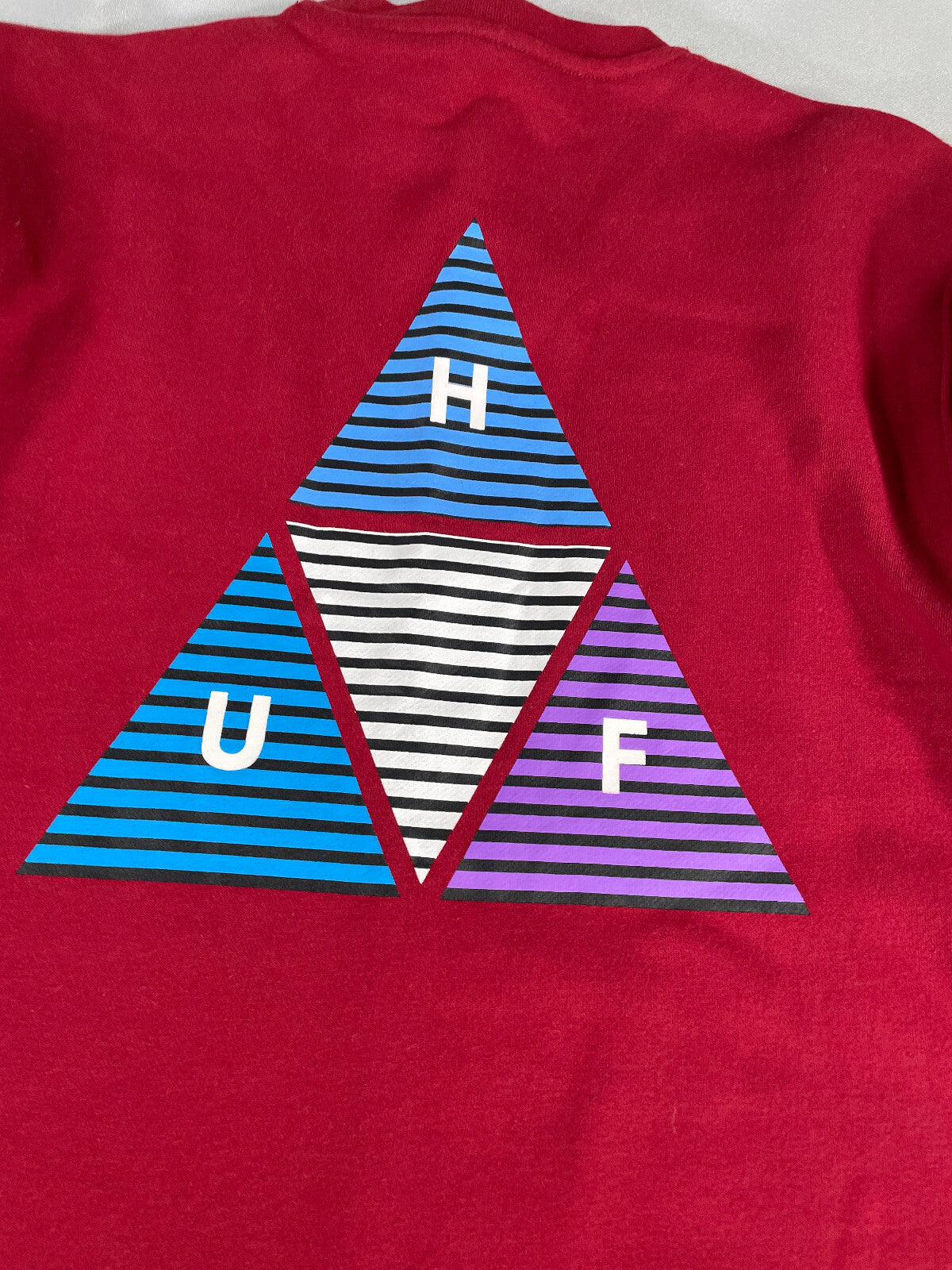 HUF Prism TT Crewneck Sweatshirt Mens M Red Pullover PF00399 Worldwide Graphic