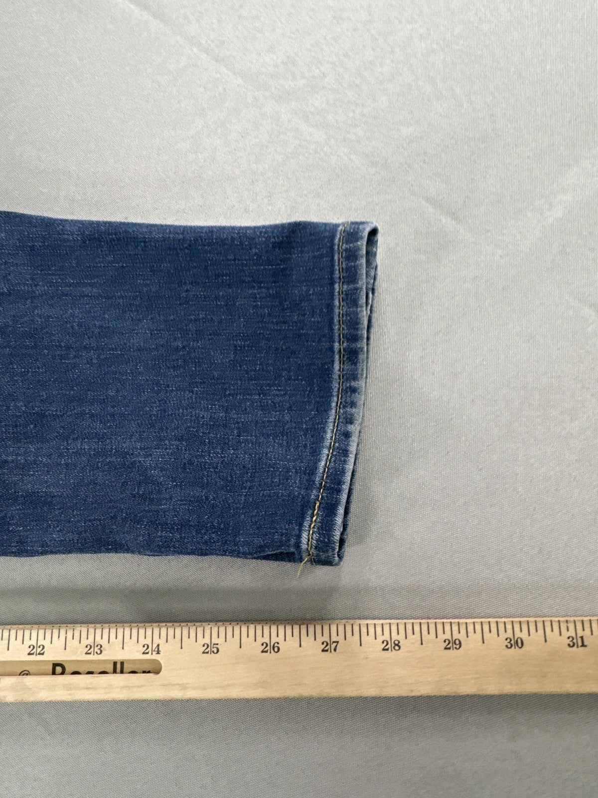 Express Jeans Mens 29x30 Blue Skinny Hyper Stretch Denim Medium Wash Pants Red