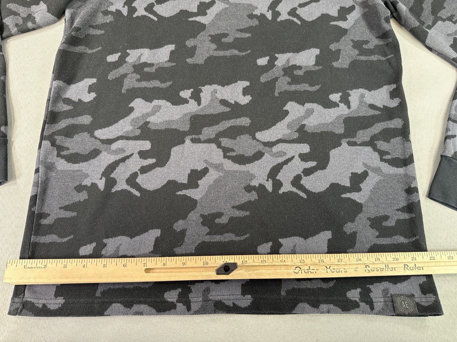American Eagle Camo Sweatshirt LT Black/Gray Cotton Pullover Long Sleeve