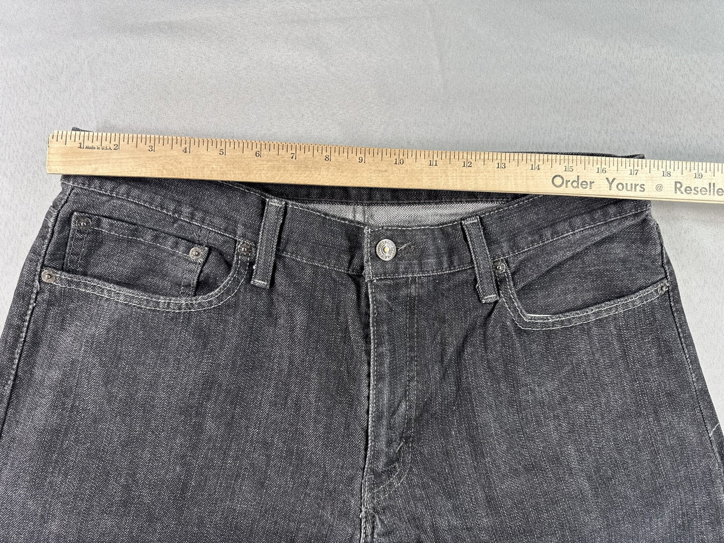 Levi's Straight Leg Jeans W 36 L 30 Black Denim Unisex Made in Mexico Vintage