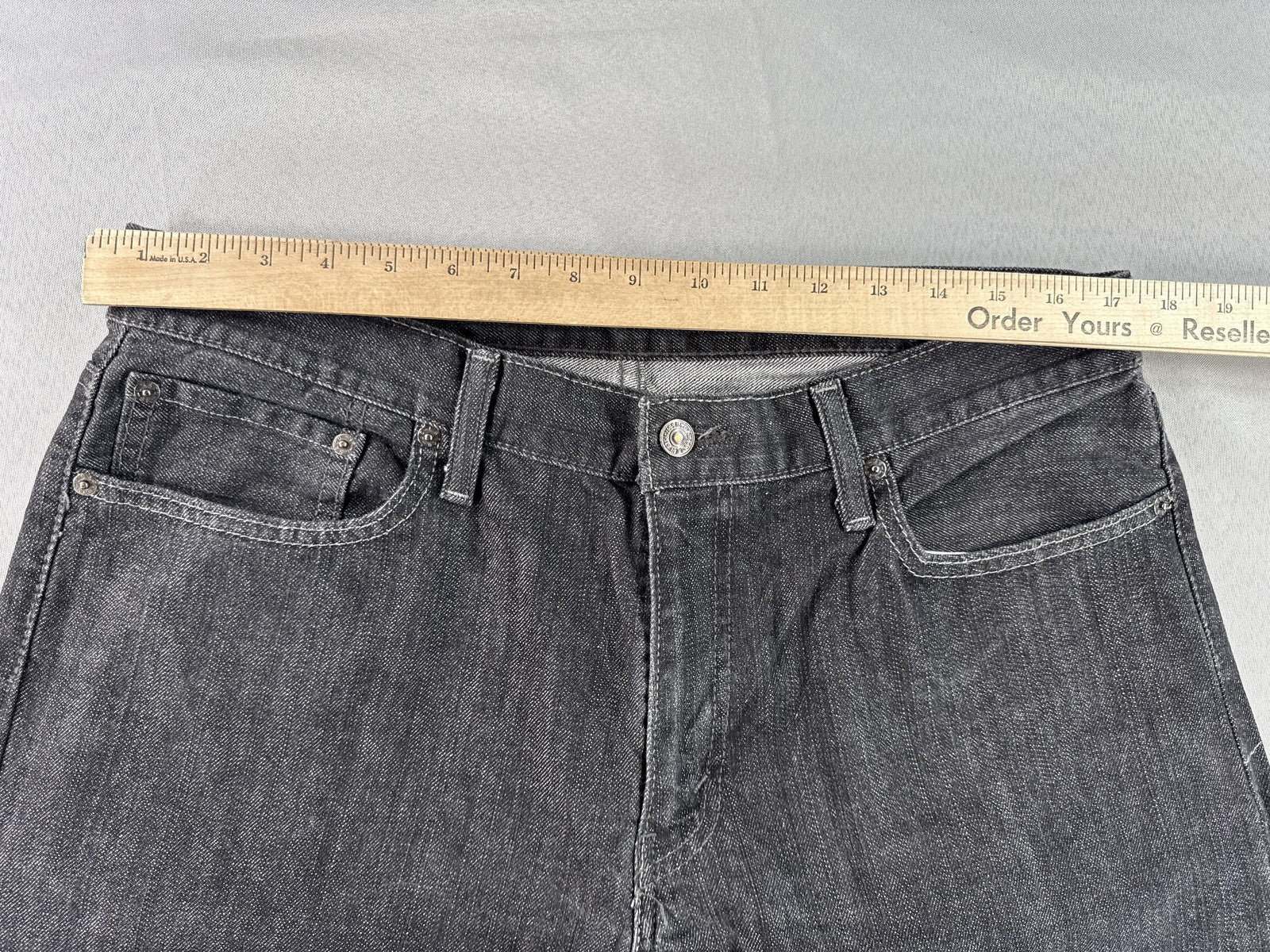 Levi's Straight Leg Jeans W 36 L 30 Black Denim Unisex Made in Mexico Vintage