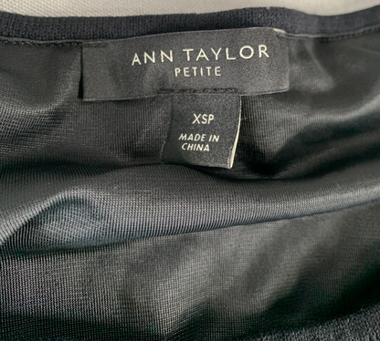 Ann Taylor Petite XSP Knit Peplum Top Black White Sleeveless Stretch Textured