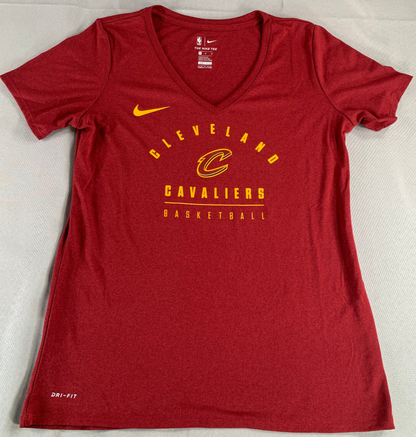 Nike Dri-Fit Cleveland Cavaliers Basketball Red Tee Shirt Women’s M V-Neck NWT