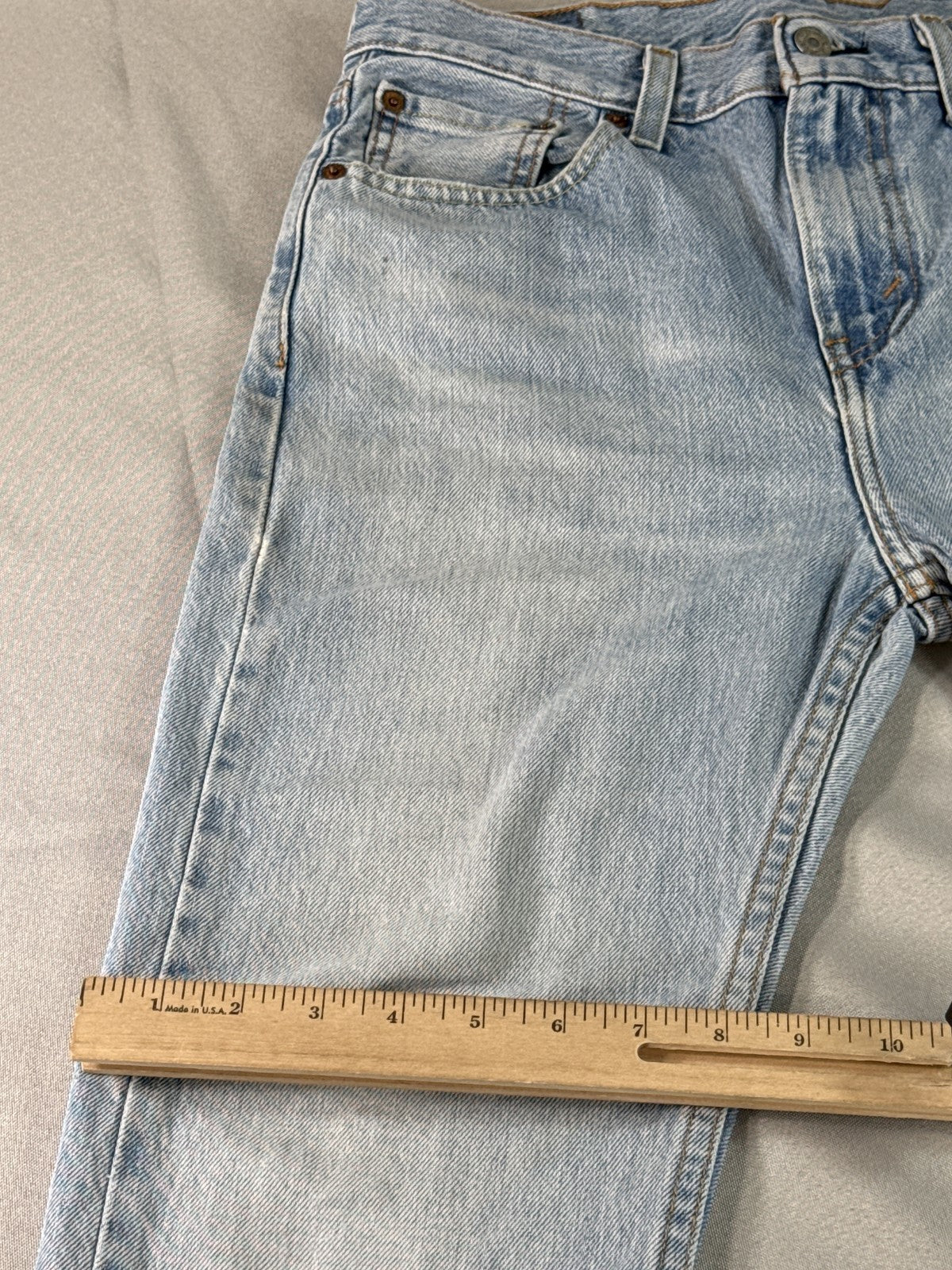 Levi's 510 Straight Jeans 30 Unisex Light Wash Denim Vintage Leg Made in