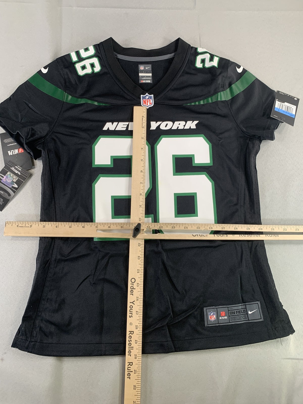 New York Jets Jersey Womens Medium NFL Football Nike On Field Bell 26 Shirt