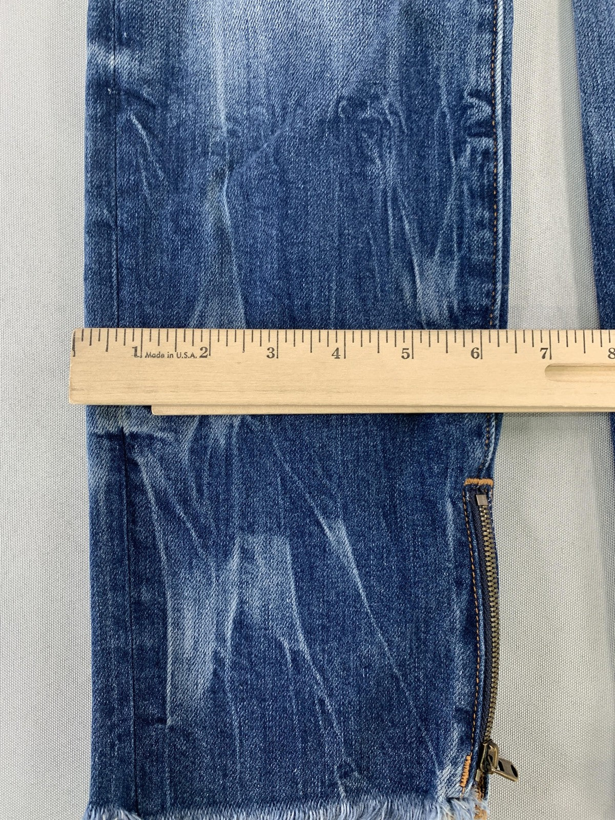 True Religion Jeans Womens 27 Sara Cigarette Distressed Zipper Hem Frayed Edge D
