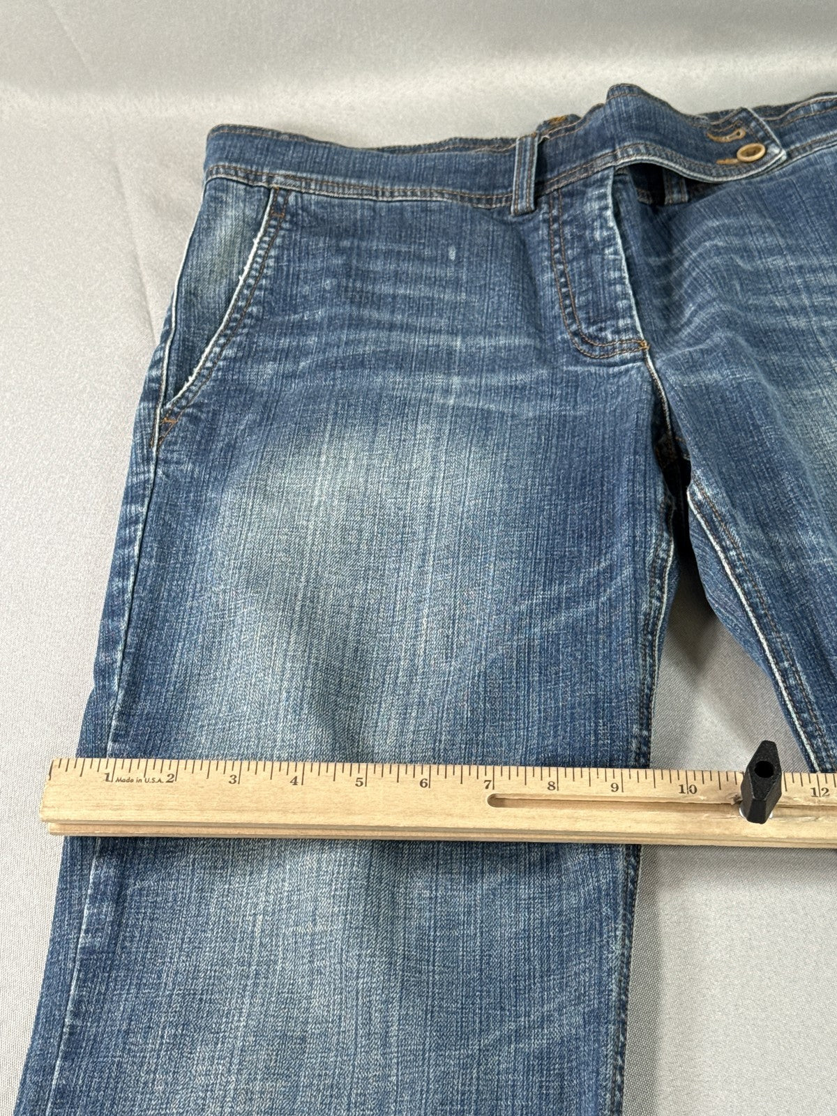 DKNY Straight Fit Jeans Womens 12 Blue Cotton Spandex Regular Mid Rise Denim Leg