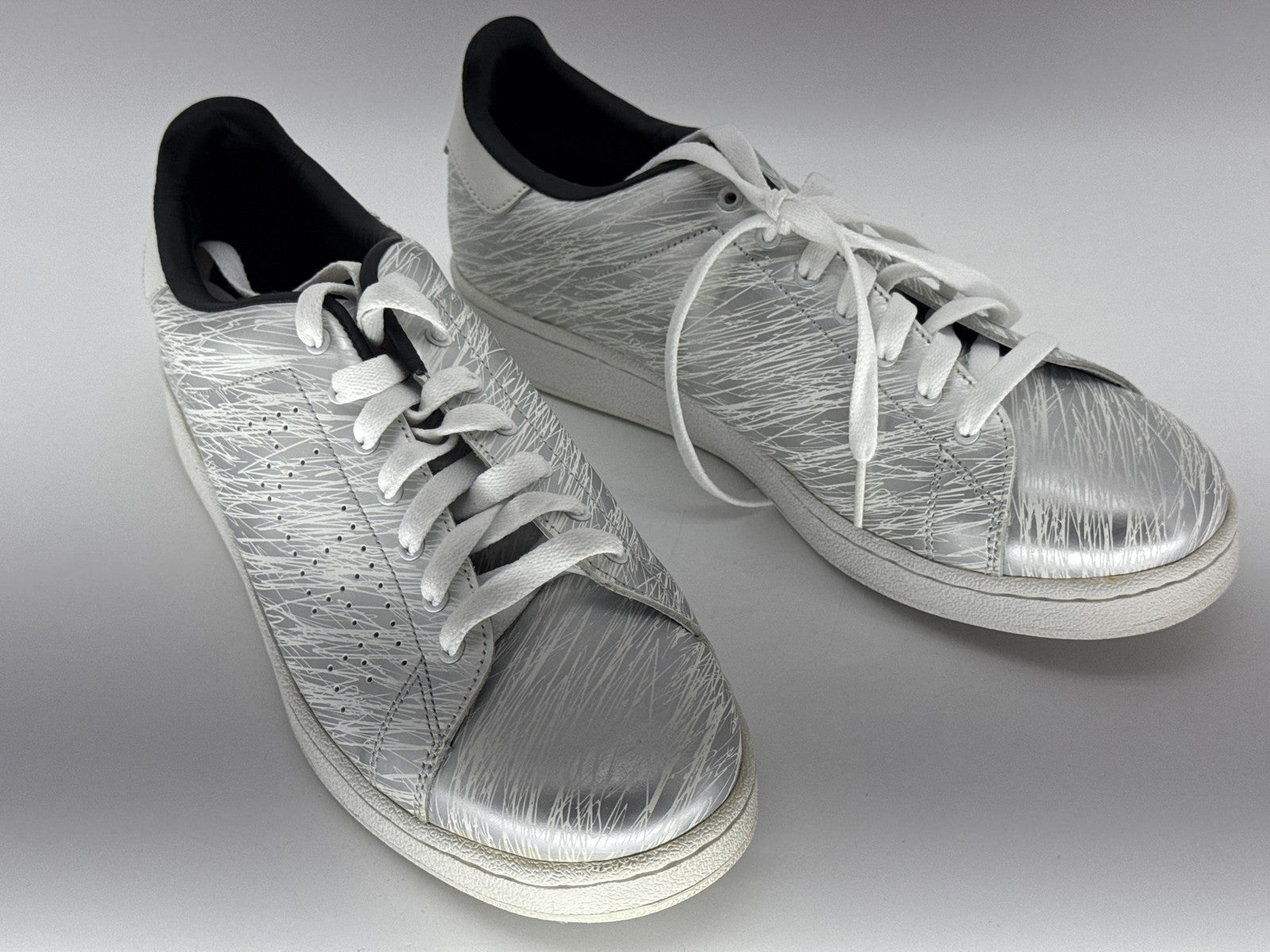 ALIFE Sneakers Womens 12 Silver Metallic Graphic Design Korea Leather