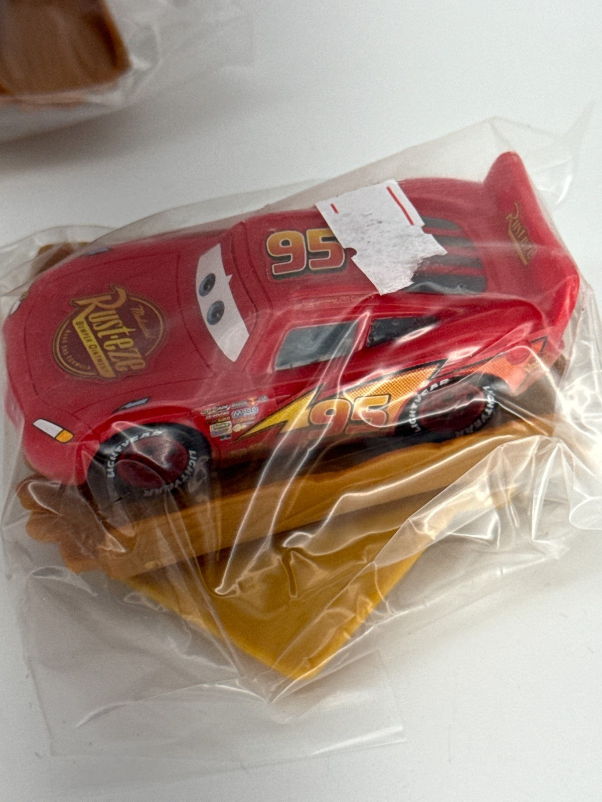 Disney Pixar Cars Lightning McQueen 95 Rusteze Red Toy Car Lot w Base Apparel