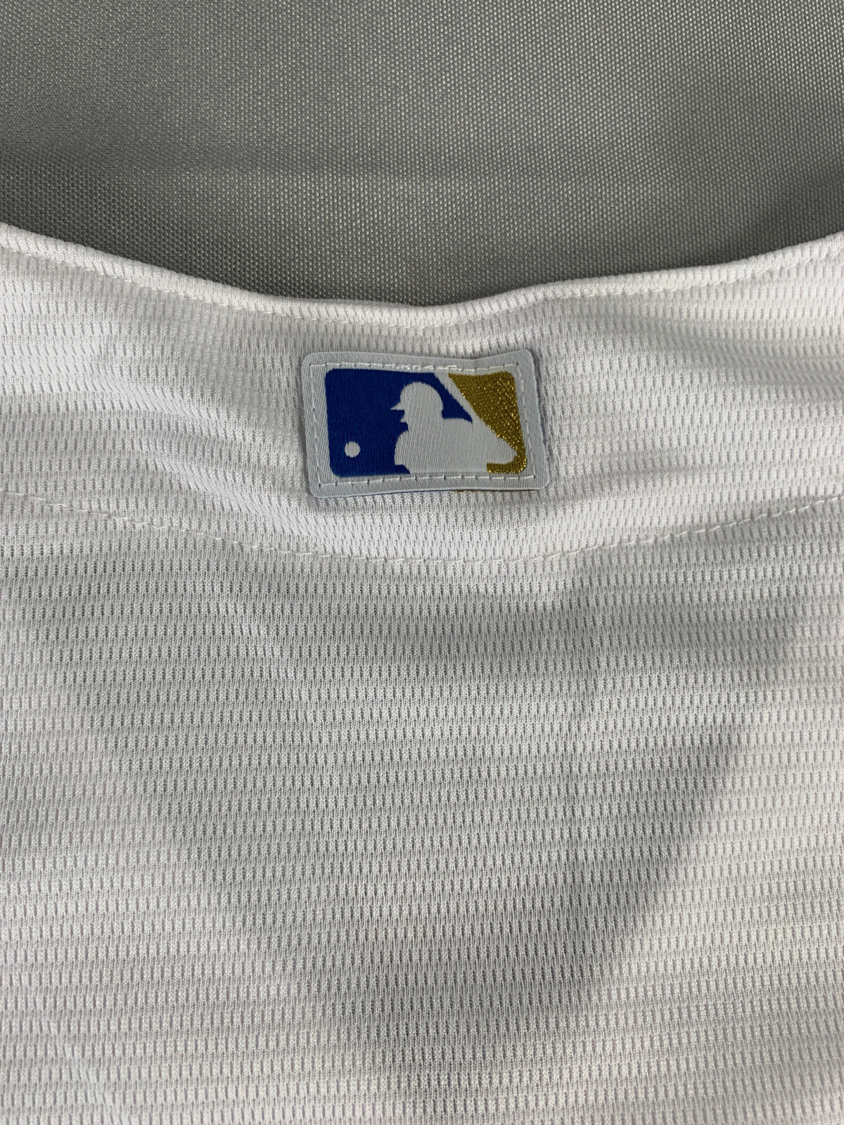 Majestic Royals Jersey Womens XL NEW MLB White Cool Base Replica Button Front