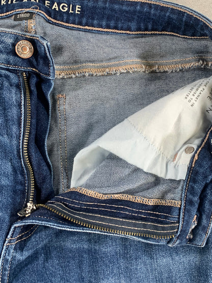 American Eagle Ripped Jeans 14 32x25 High Rise Distressed Rigid Floral Embroider