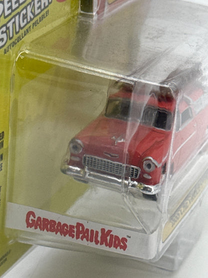 GreenLight Garbage Pail Kids 1955 Chevrolet Nomad Bruce Moose 1:64 Diecast