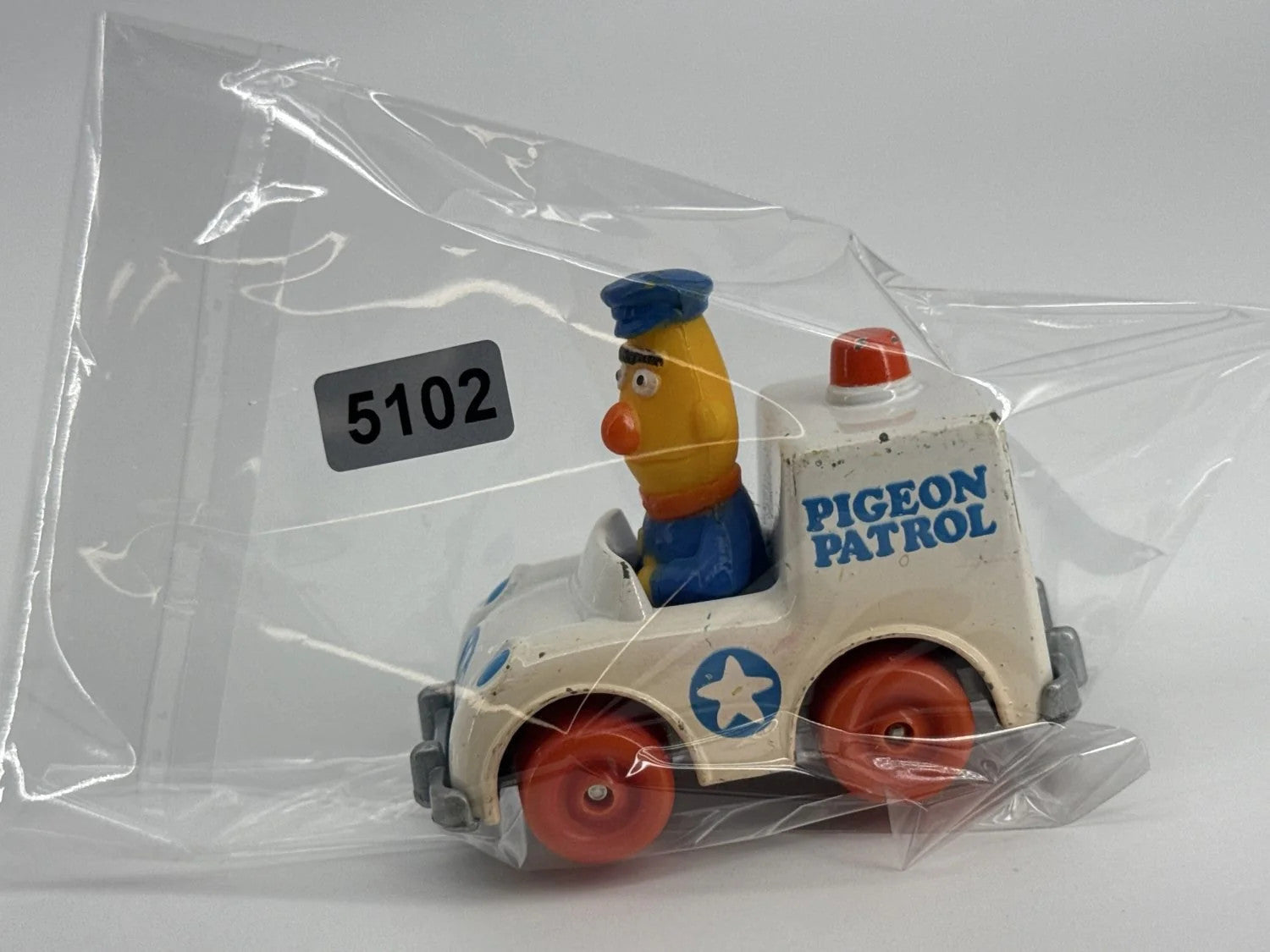 1981 Playskool Sesame Street Bert Pigeon Patrol Diecast Car Vintage Toy Apparel