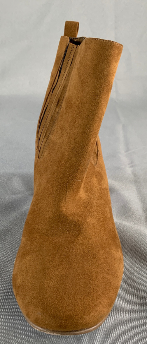 Kenneth Cole Reaction Float Free WMS 9.5M Brown Suede Ankle Block Heel Booties
