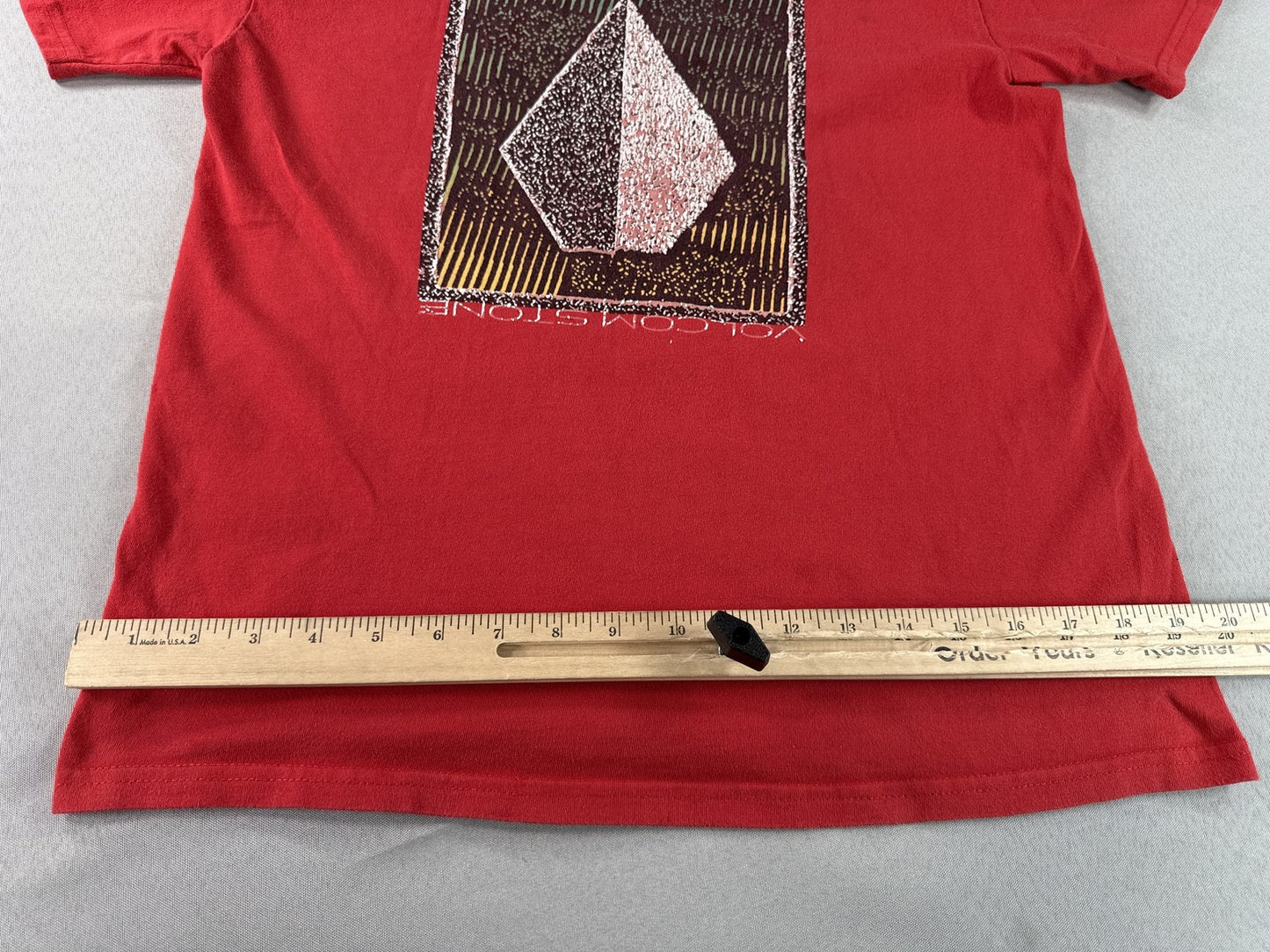 Volcom Stone Graphic Tee US M US Red 100% Cotton Crewneck Short Sleeve Skater