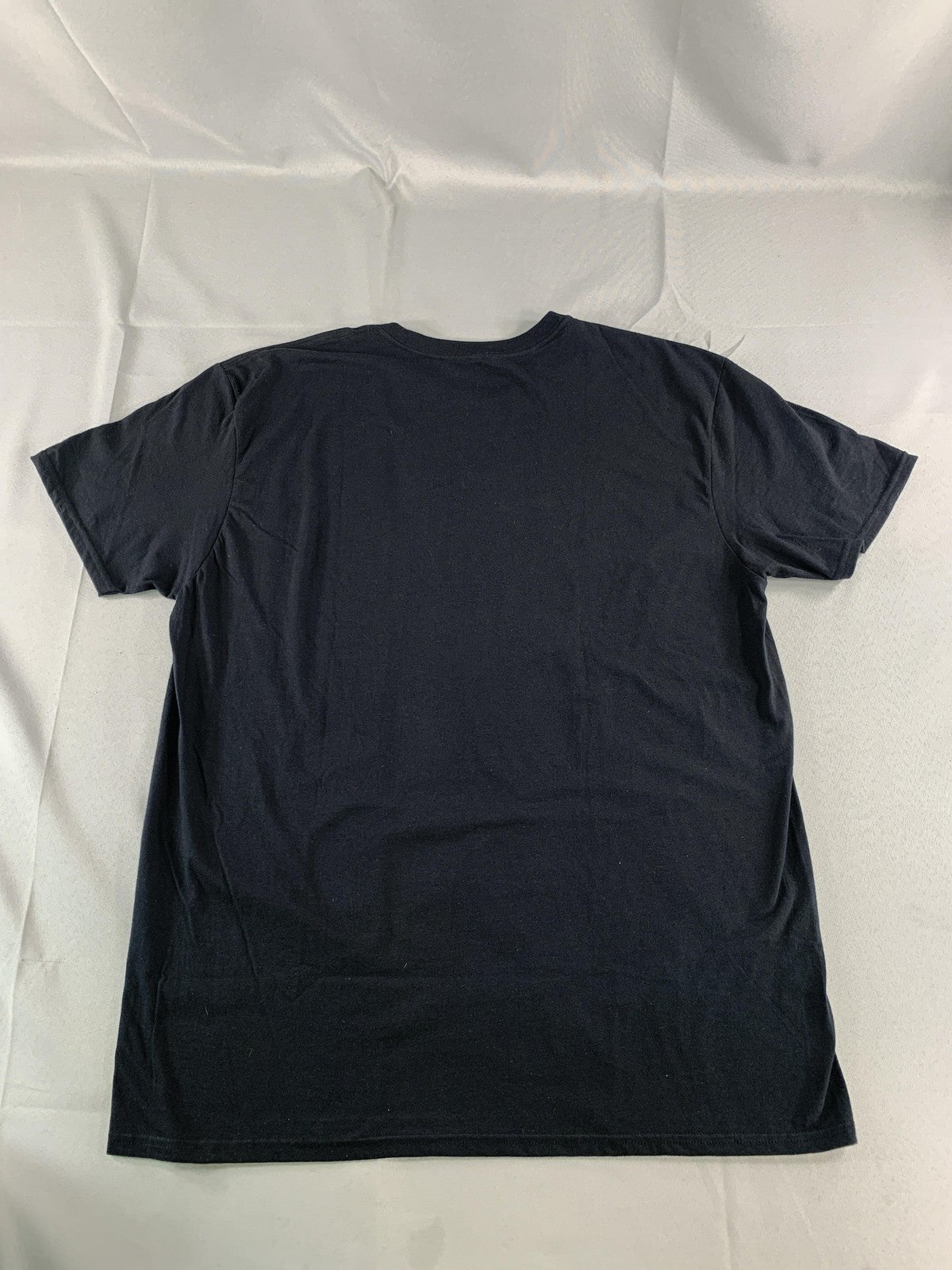 Star Wars Shirt Mens Large Black Funko Pop Tees Smuggler's Bounty R2-D2 Graphic