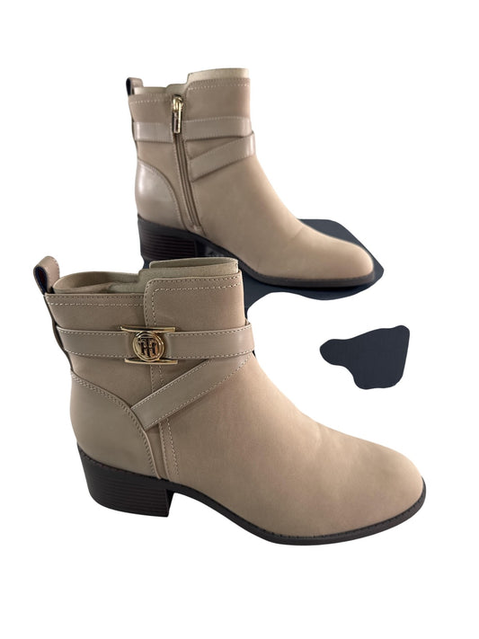 Tommy Hilfiger Boots Womens Size 9 Medium Gray Dazni Ankle Booties Zip TH Logo