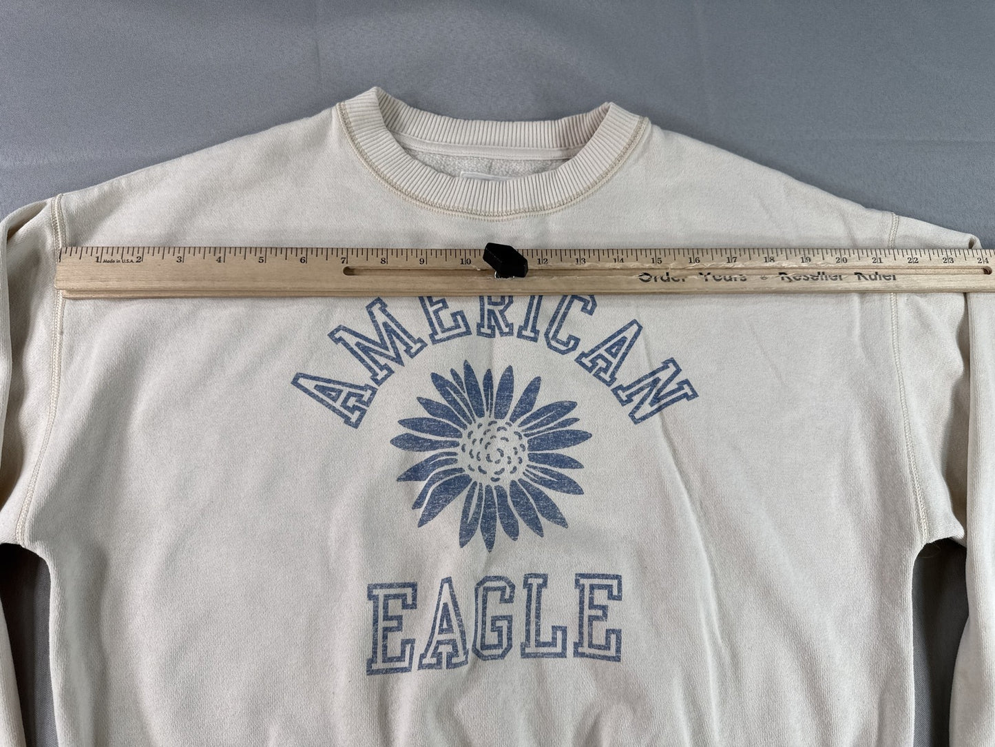 American Eagle Graphic Logo Crewneck XS Sweatshirt Beige Cotton Long Sleeve