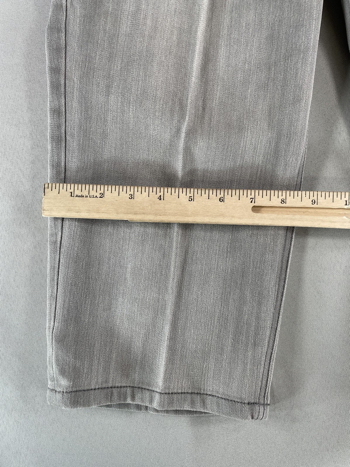 Chicos Platinum Jeans Womens 2 Gray Cropped Denim Stretch Capri Pants Classic 66