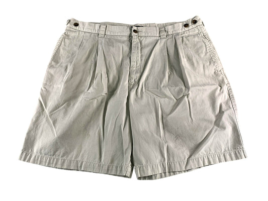 Dockers Khakis Shorts Mens Medium Beige Pleated Front Casual Flat Front Classic