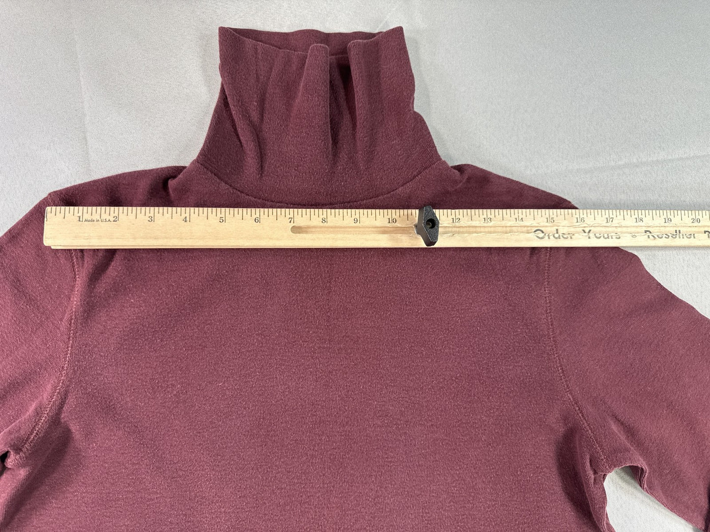 Laura Ashley TS 177 BD Mock Neck Long Sleeve Pullover Top Large Maroon 100% Wool