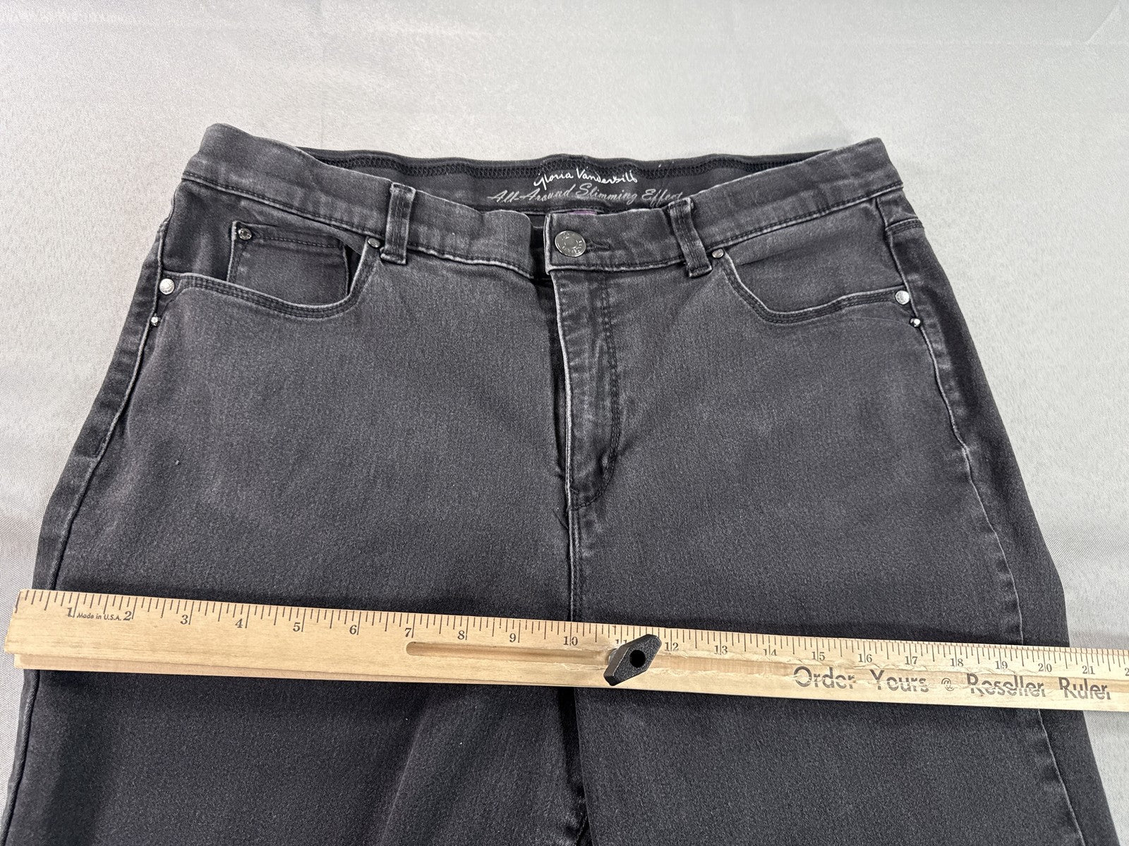 Gloria Vanderbilt Jeans Womens 16 Black Cotton Blend Straight Leg Regular Fit