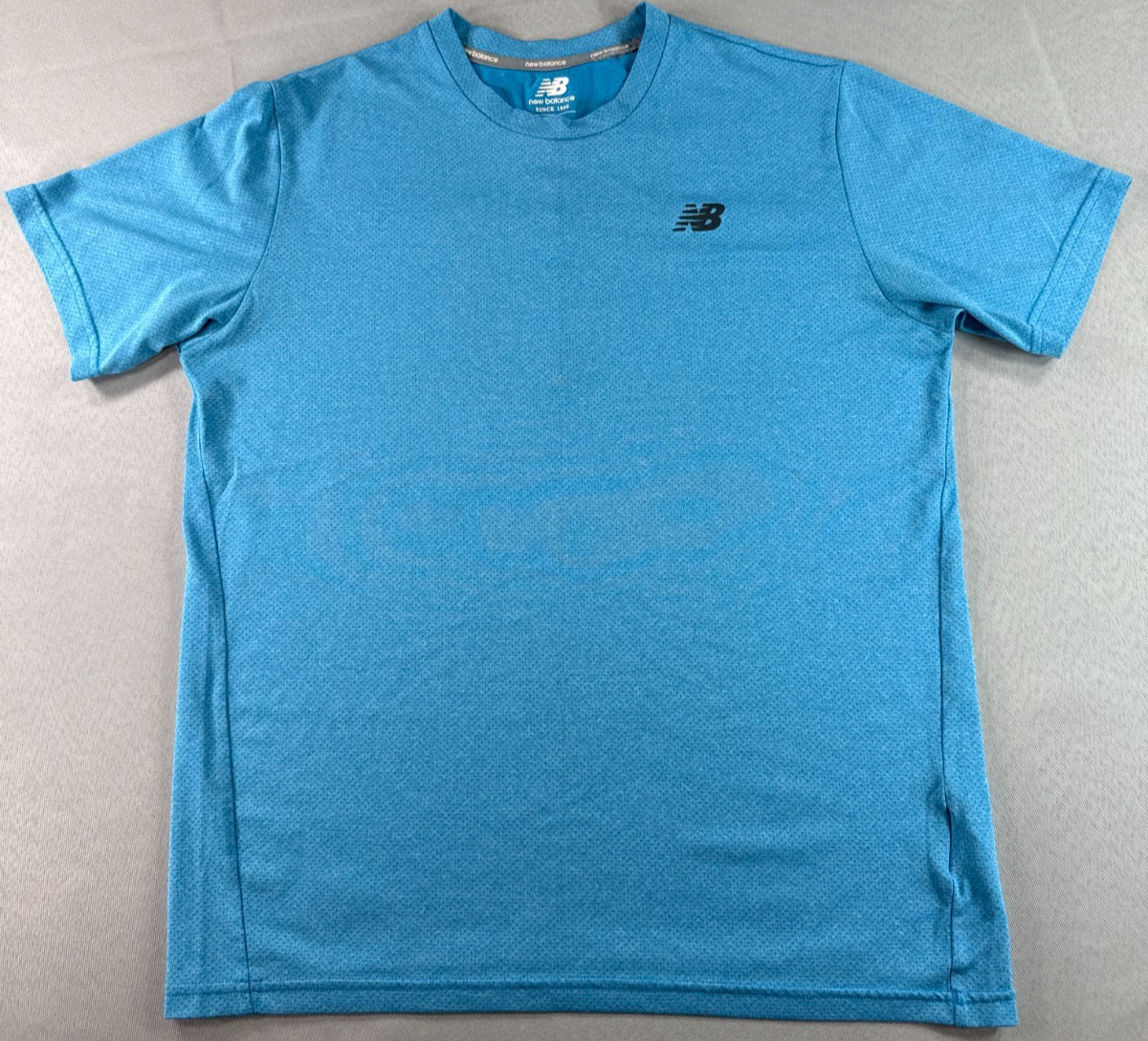 New Balance Mens M Sky Blue Performance Athletic Tee Short Sleeve Mesh Running