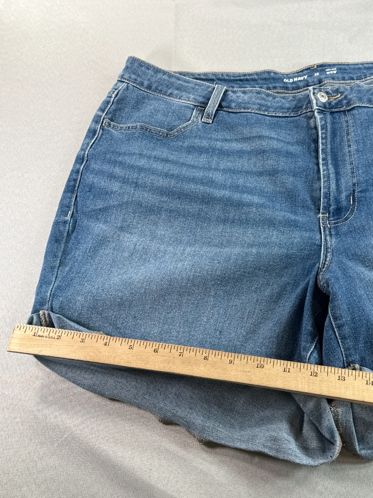 Old Navy Jean Shorts Womens 22 Denim High Rise Wow Rolled Hem Blue Medium Wash
