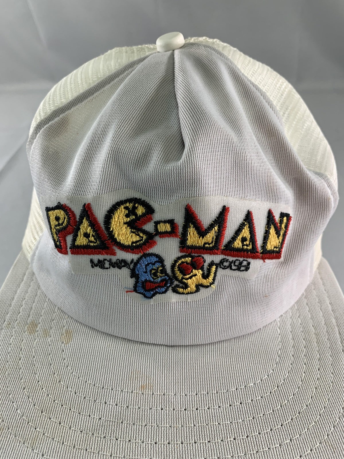 VINTAGE Pac-Man Hat Cap Snap Back White Trucker Mesh Embroidered Arcade Mens 90s