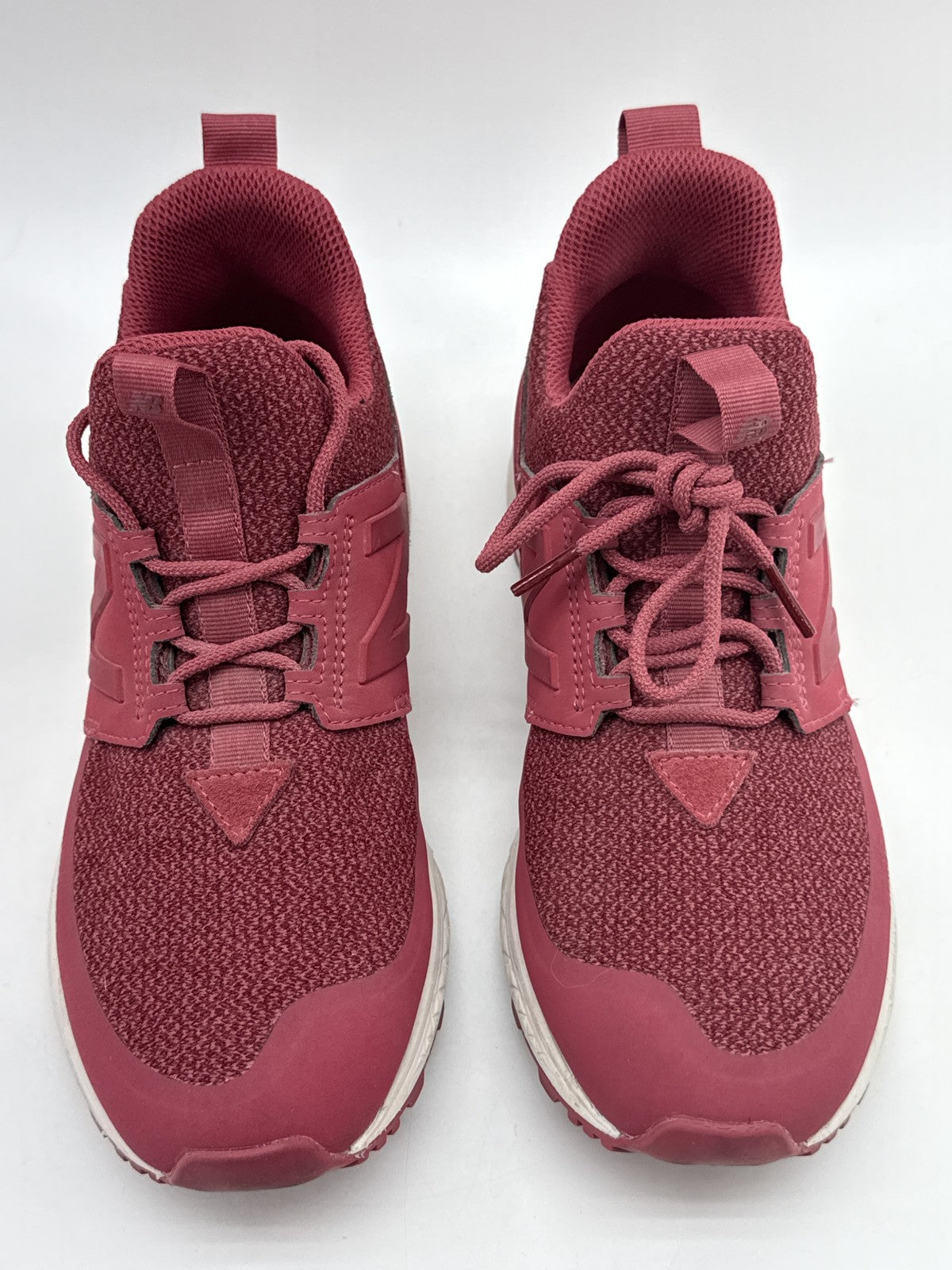 New Balance Burgundy Running Sneakers 8 US Womens US Knit Lightweight Breathable