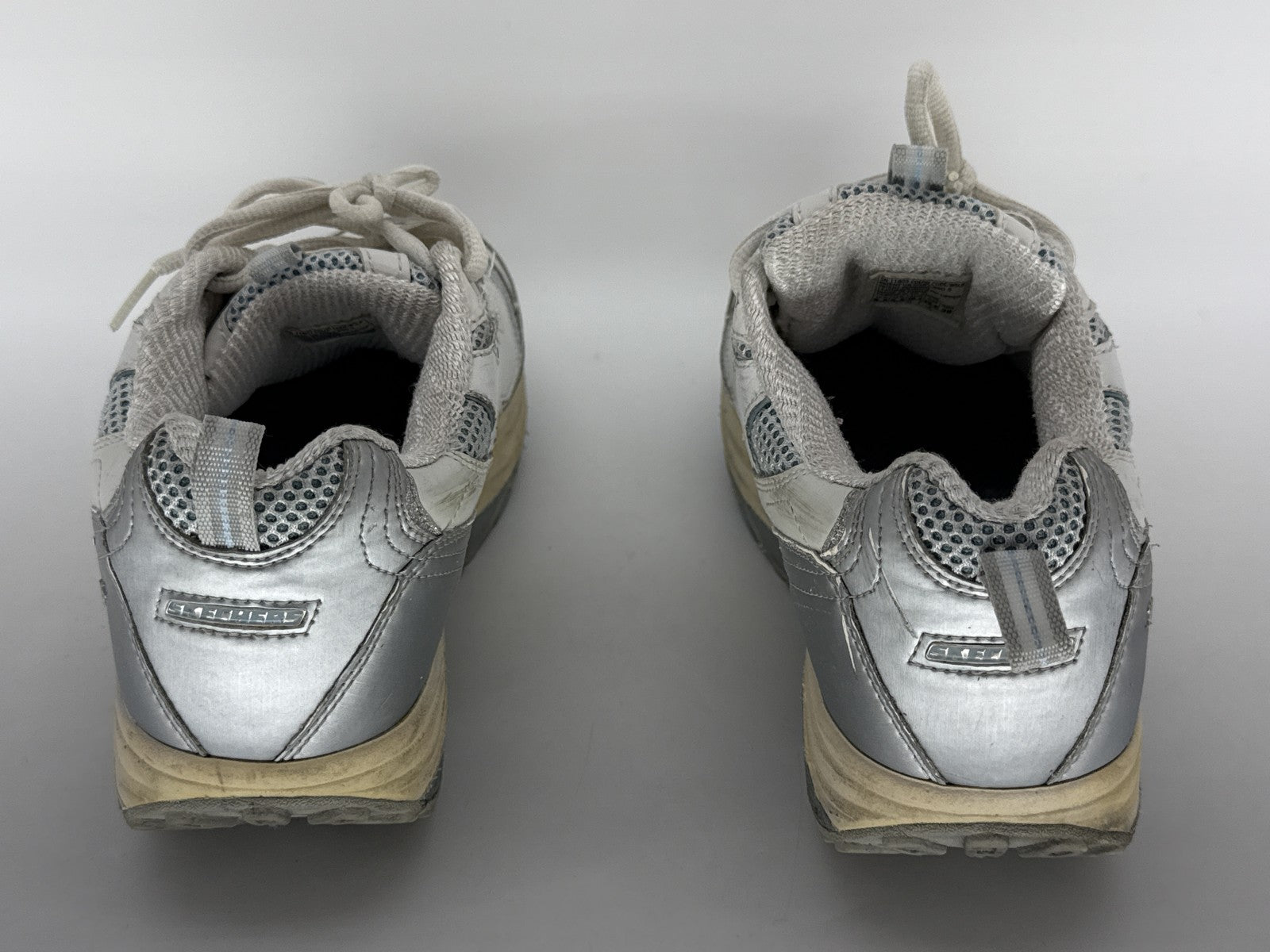 Skechers Shape Ups Toning Walking Shoes Mens 8.5 White/Gray Lace Up Leather