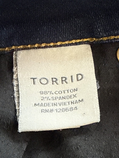Torrid Boyfriend Distressed Jeans Womens 12 Crop Raw Hem Stretch Denim Blue