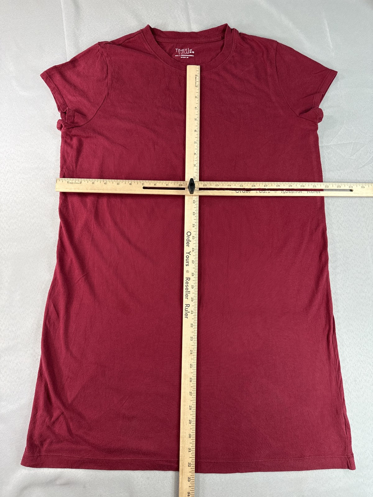 TIME AND TRU 3S4 Tee M (8 10) Red Cotton Regular Fit Crewneck Short Sleeve Soft