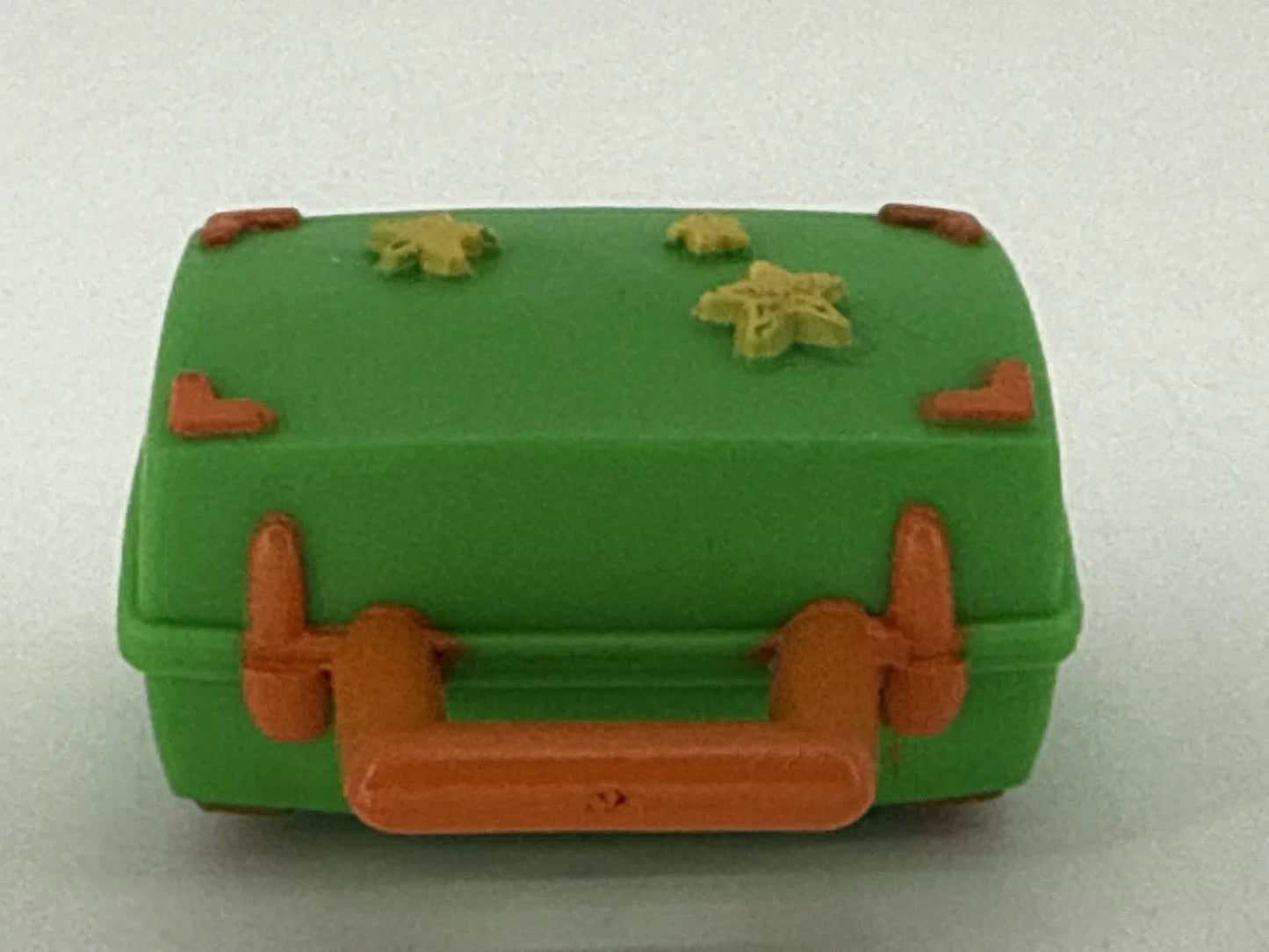 1985 Kenner Care Bear Cousins Lotsa Heart Elephant Figure Suitcase Trunk Apparel