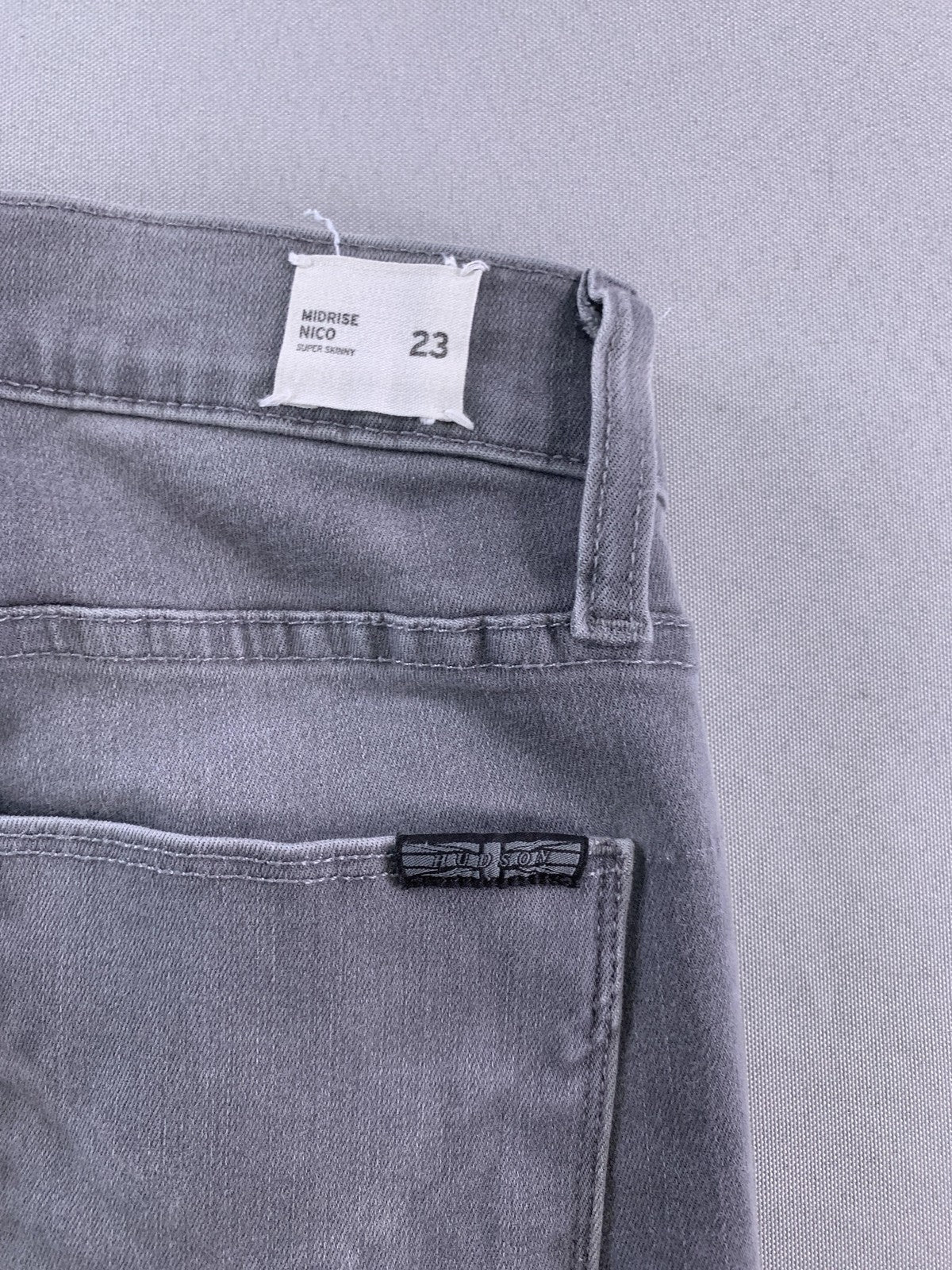 Hudson Jeans Womens 23 Gray Nico Mid-Rise Super Skinny Stretch Denim Made USA
