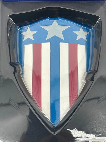 Captain America 1940s Shield Replica 1:6 Die-Cast Marvel Master NIB Display 1818