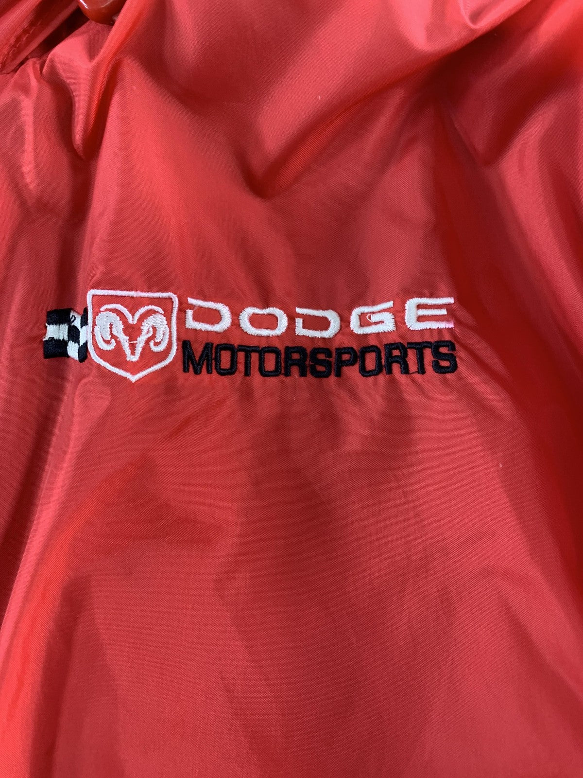 Dodge Motorsports Jacket Mens Large Red Black NASCAR Racing Embroidered Nylon