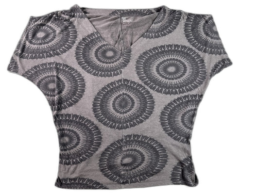 Gap All Over Print Blouse Womens M Gray Cotton Blend Relaxed Fit Neck Short