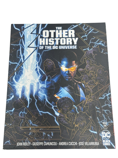DC Comics Other History DC Universe Book One Black Label Variant Comic Book 6875