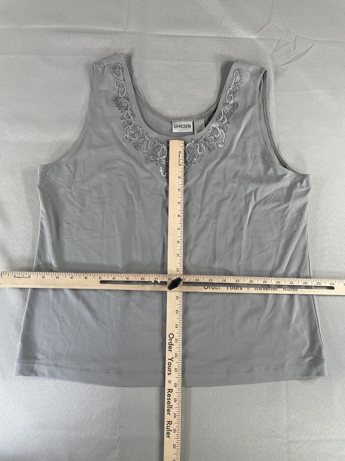 Chicos Tank Top Womens Size 3 Gray Embellished Sequins Sleeveless Stretch Blouse