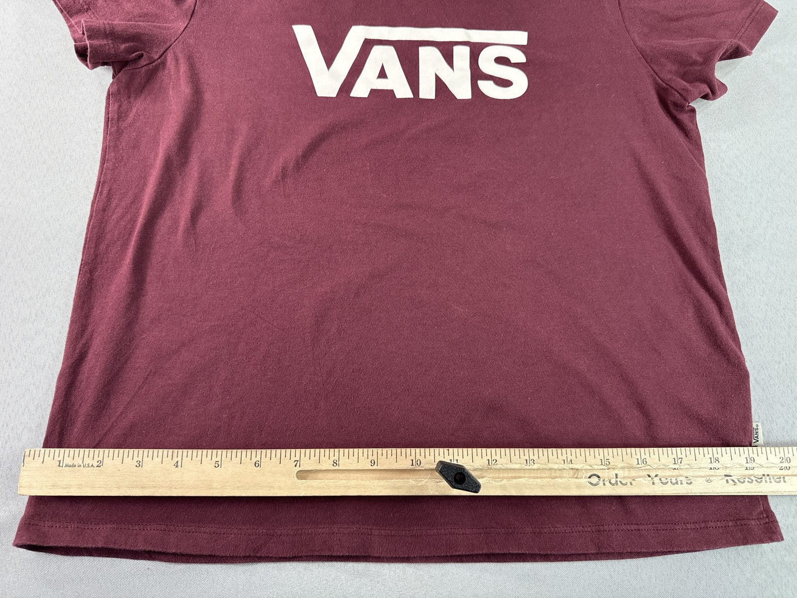 VANS Off Wall Burgundy Graphic Tee Large Cotton Crewneck Short Sleeve Skate