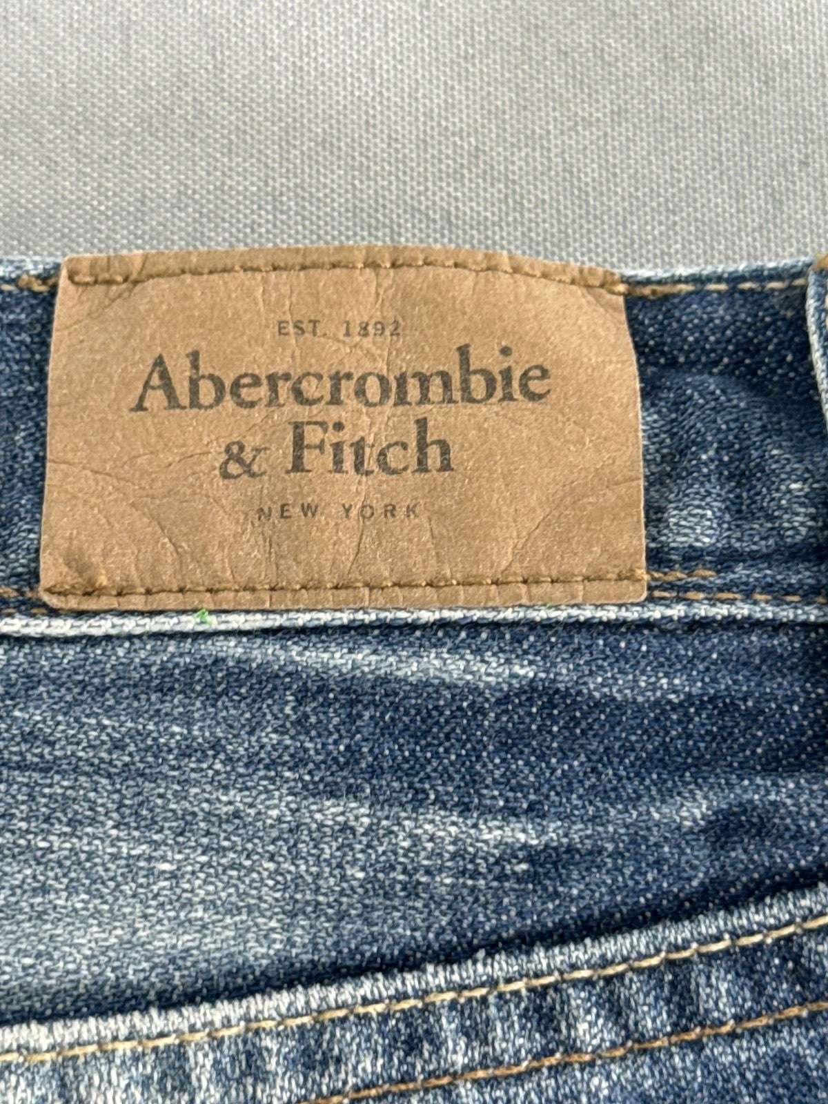 Abercrombie & Fitch Jeans Womens 6 W28 Distressed Selvedge Denim Straight Leg
