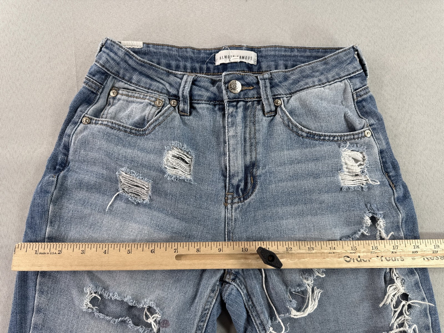 ALMOST FAMOUS Light Distressed Skinny Jeans Womens 1 Blue Stretch Cotton Blend