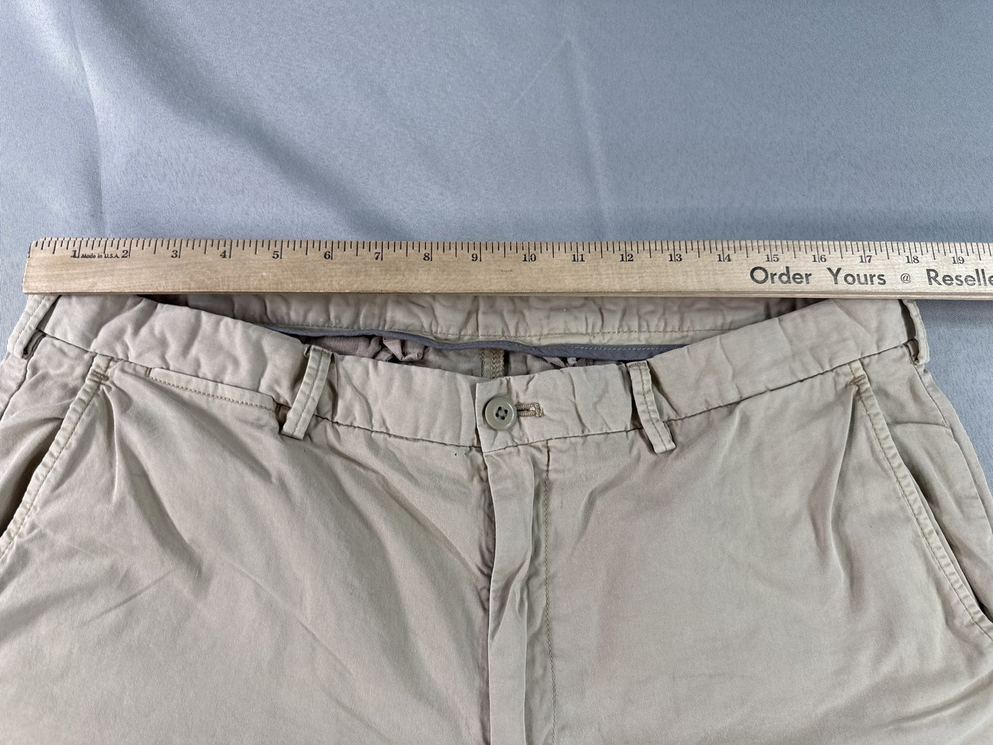 UNIQLO Chino Shorts Waist inch Beige 100% Cotton Breathable Flat Front Twill Men
