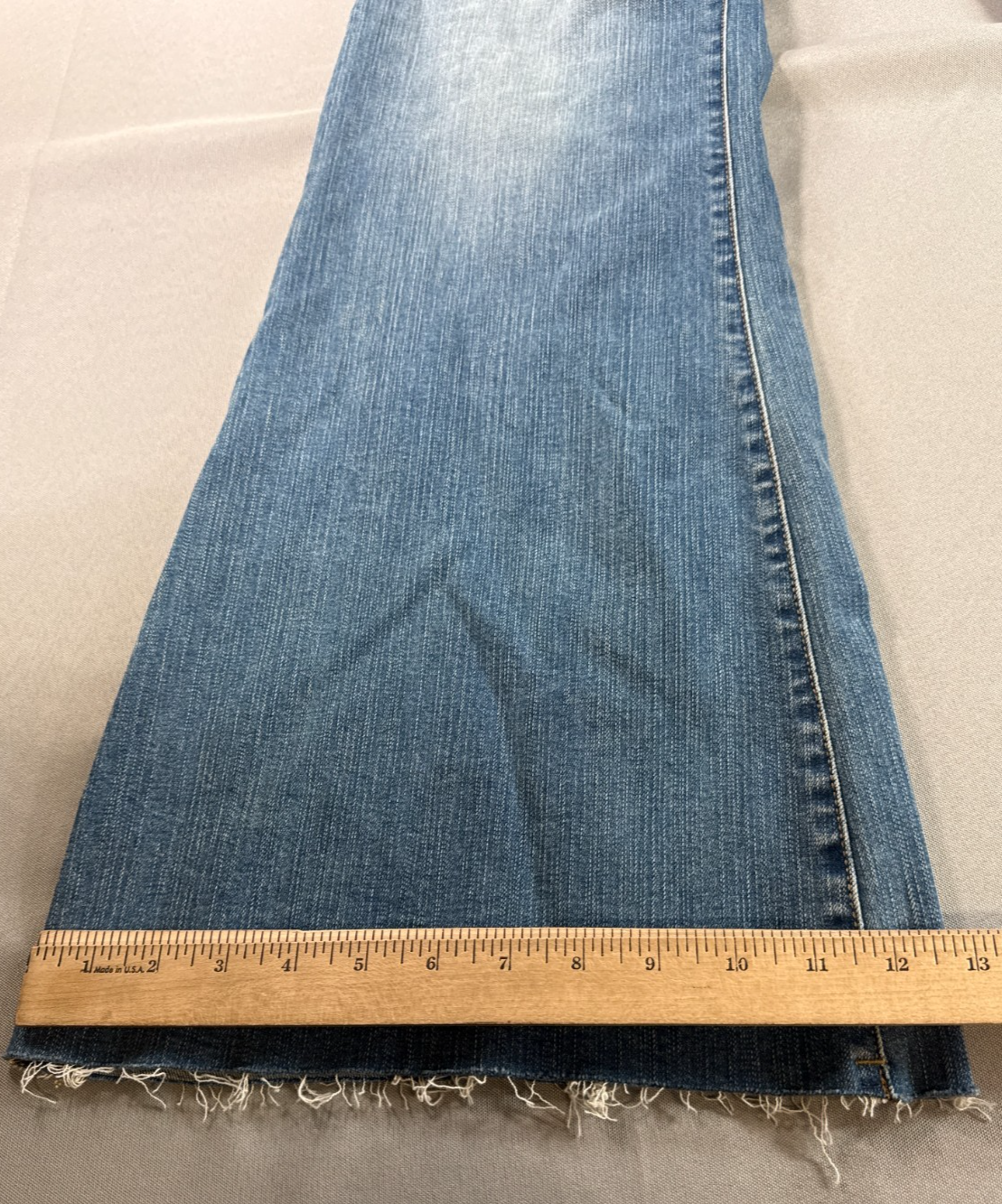 Torrid Perfect Super Flare Jeans Womens 18 Blue Stretch Raw Hem Wide Leg Denim