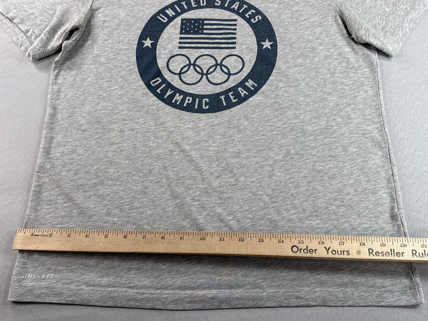 Nike United States Olympic Team Dri FIT Tee Mens M Gray Graphic Crewneck Short
