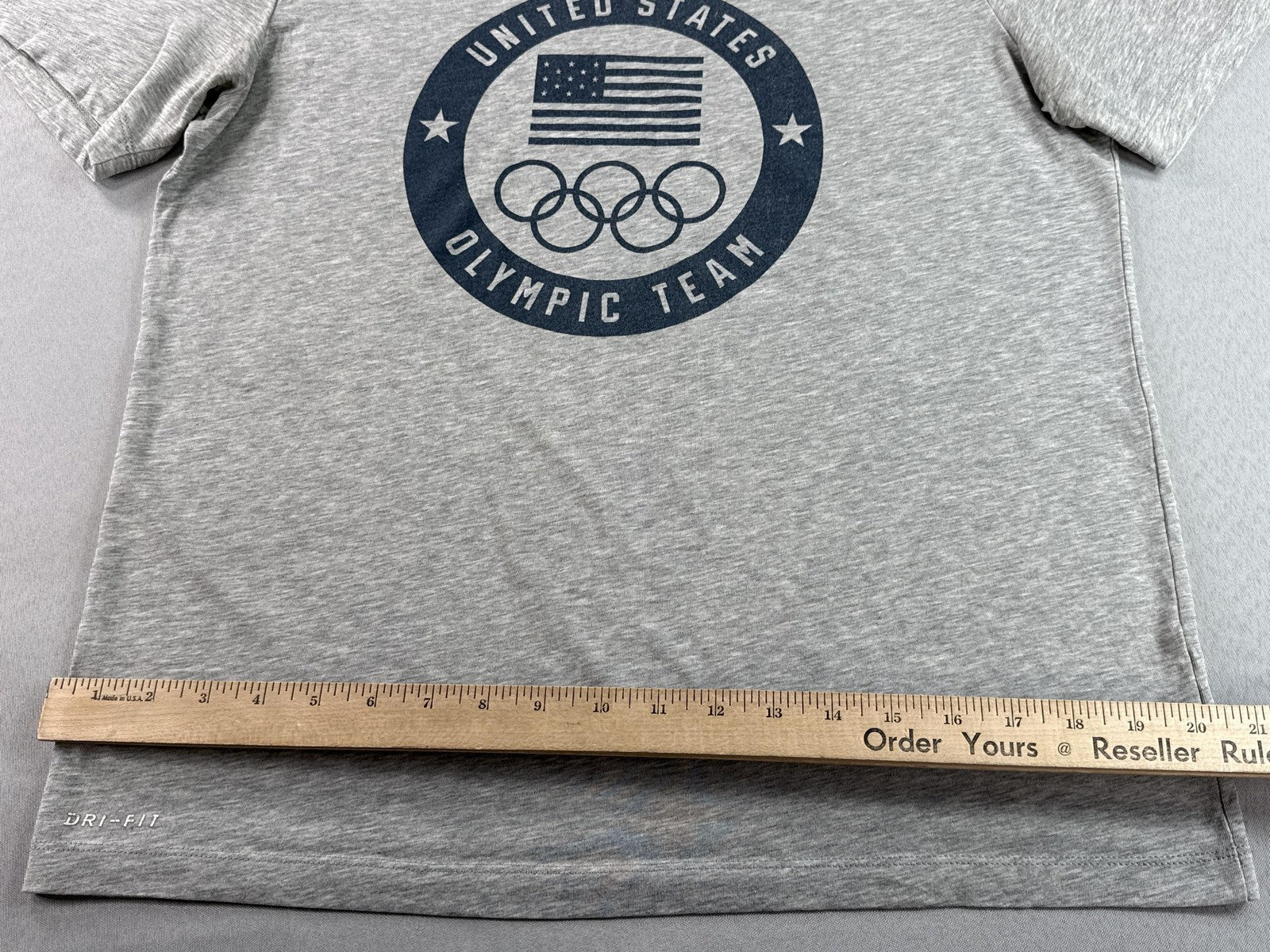 Nike United States Olympic Team Dri FIT Tee Mens M Gray Graphic Crewneck Short