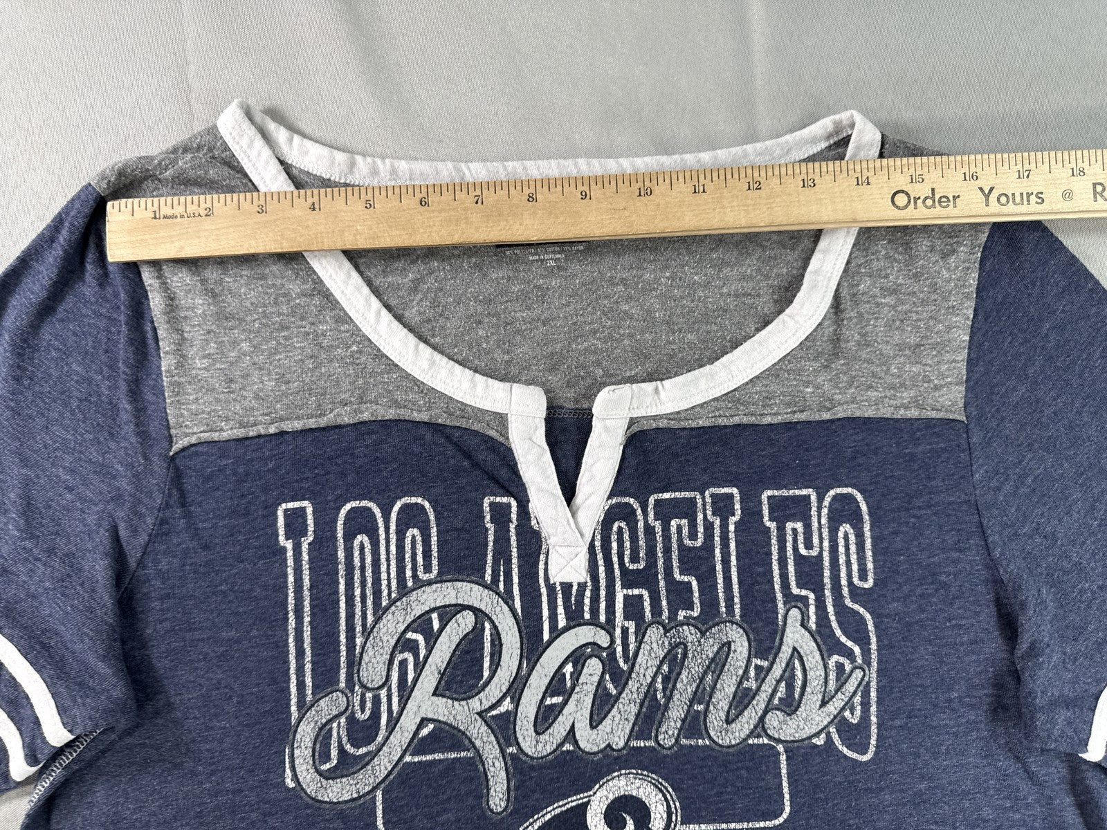 NFL Team Apparel Los Angeles Rams Neck Tee 2XL Blue Graphic Logo Polyester Women
