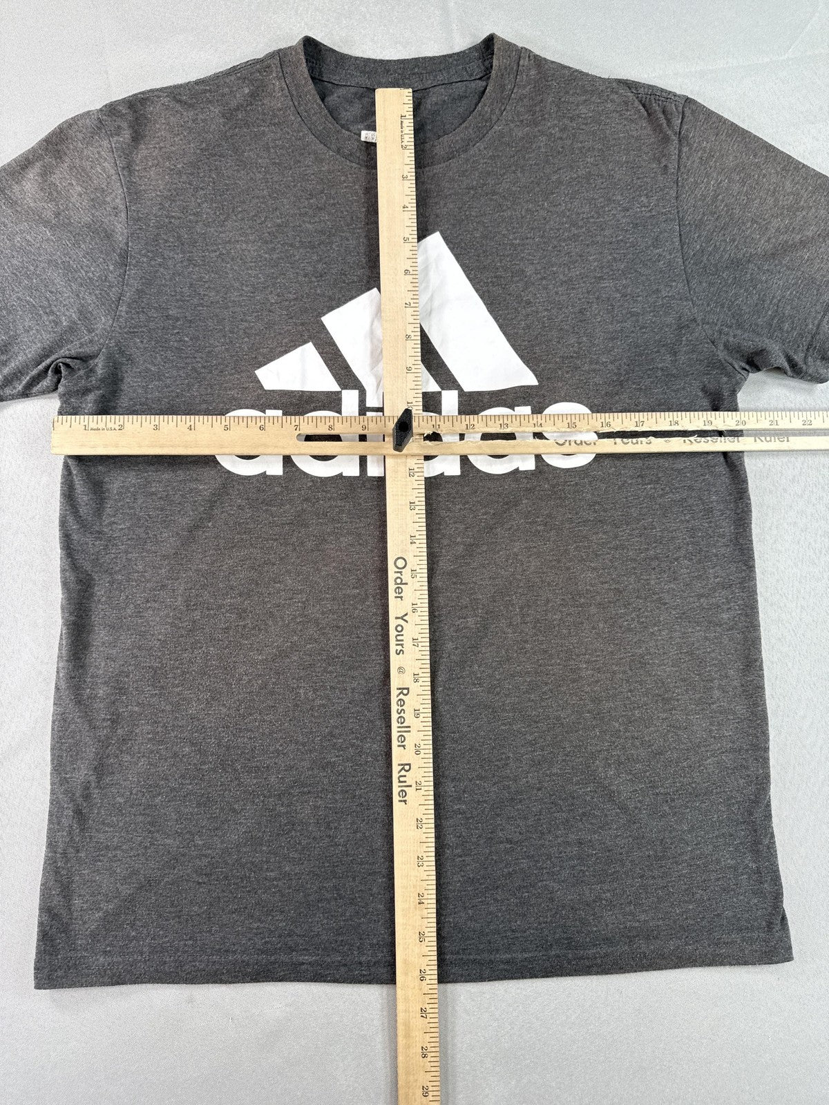 Adidas Gray Graphic Tee Medium Golf Logo Comfortable Short Sleeve