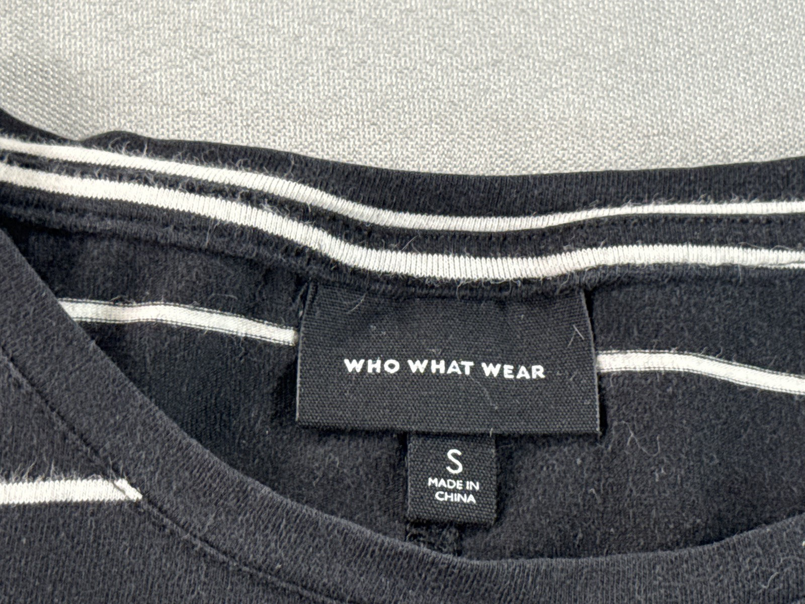 WHO WHAT WEAR Striped Tee Womens S Black Cotton Crewneck Short Sleeve Slim Fit
